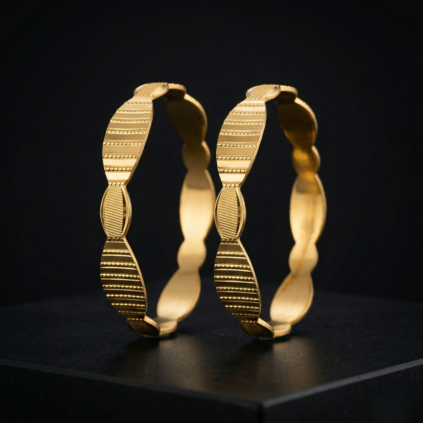 Royal Swirl Bangles